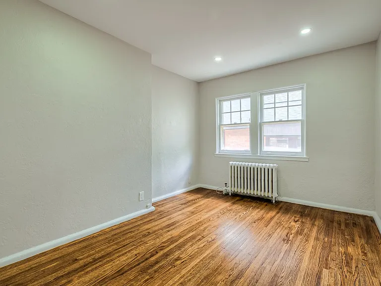 16 Acacia Rd #UPPER — Photo 10