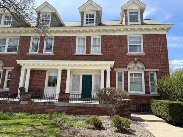 2773 N Maryland Ave #1, Milwaukee, WI 53211