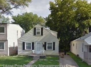 7083 Meadow Ave, Warren, MI 48091