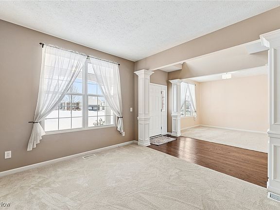 4th image of 34581 Braemore Dr