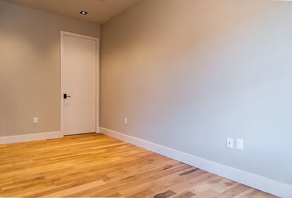 Rented by Nooklyn NYC LLC | media 53