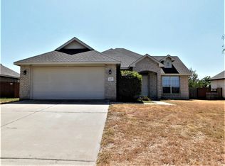 409 W Iowa Dr, Harker Heights, TX 76548
