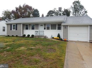 174 Maple Shade Ave, Hamilton, NJ 08690