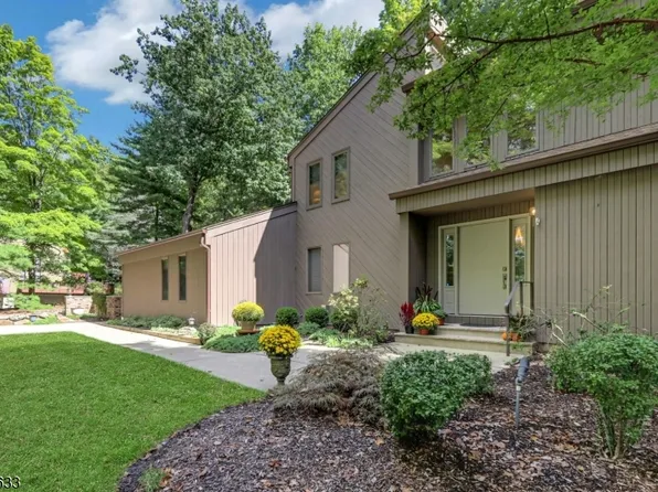 (undisclosed Address), Ringwood Boro, NJ 07456