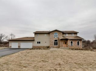 7485 Cunningham Rd, Rockford, IL 61102