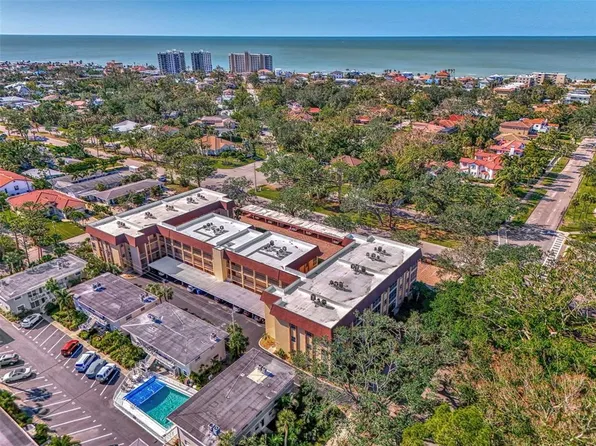 101 Park Blvd S APT 102, Venice, FL 34285
