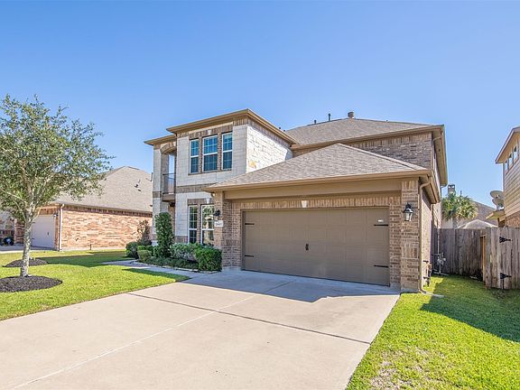 3rd image of 26615 Grey Swan Dr