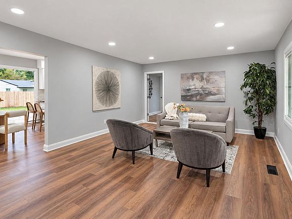 5th image of 12 Elridge Pl