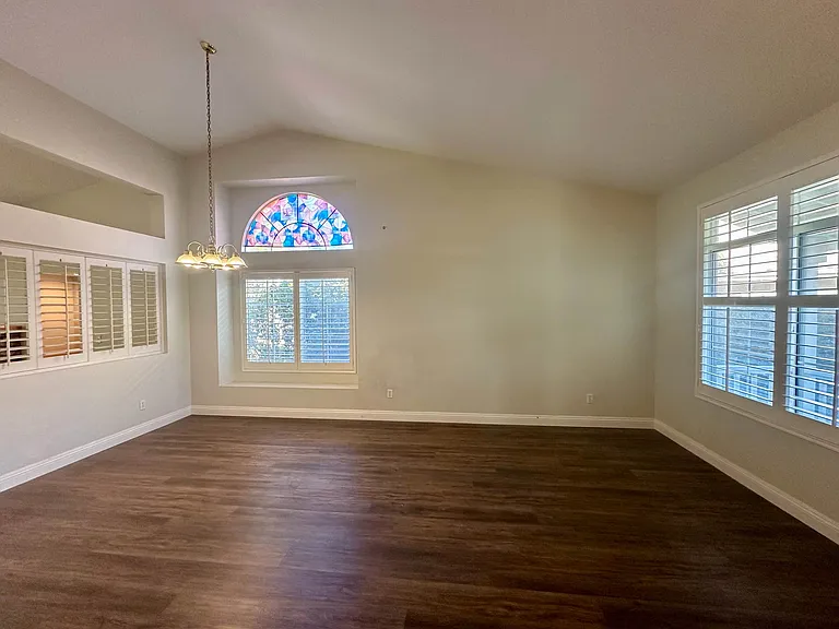 240 Sierra Madre Way — Photo 8