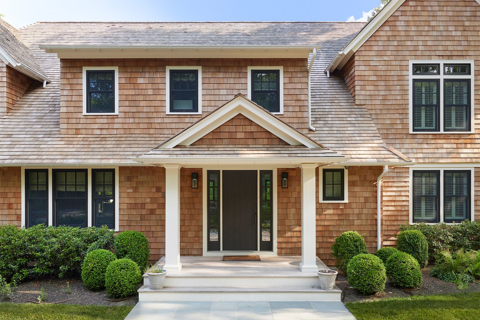 1 Fernwood Dr, Wainscott, NY 11975 Out East