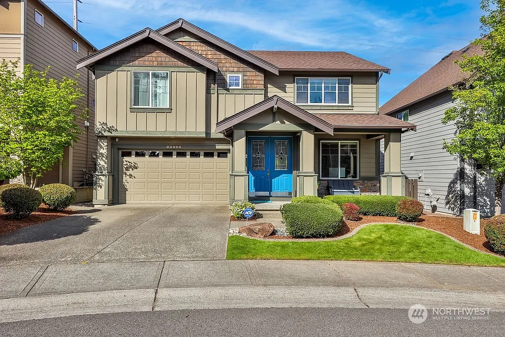 23256 SE 34th Place photo 1
