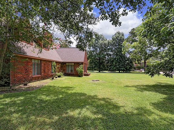 2nd image of 5402 Woodway Dr