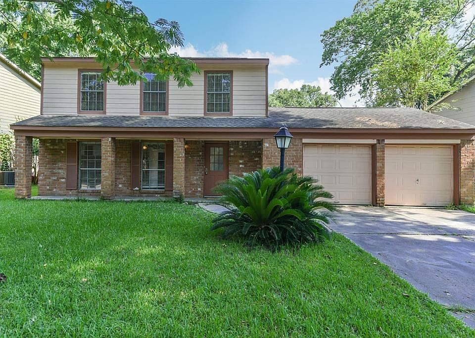 1st image of 2927 Birch Creek Dr