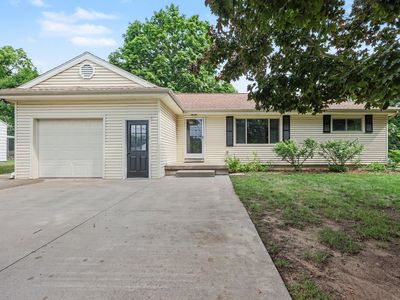 360 Clark St, Grass Lake, MI, 49240