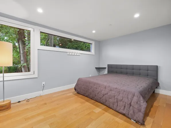 1076 River Road image 28 of 40