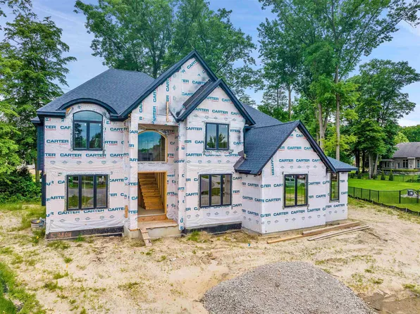 53804 Lawson Creek Dr, Shelby Township, MI 48316