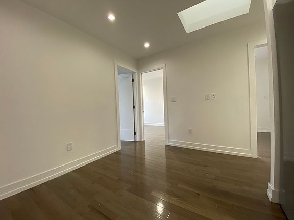 4th image of 80 Delancey St APT 3D
