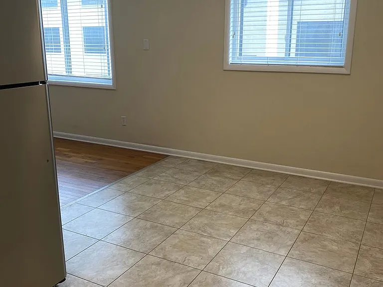 6026 N College Ave — Photo 23