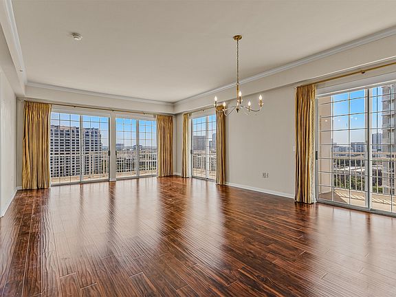 5th image of 3225 Turtle Creek Blvd APT 1547