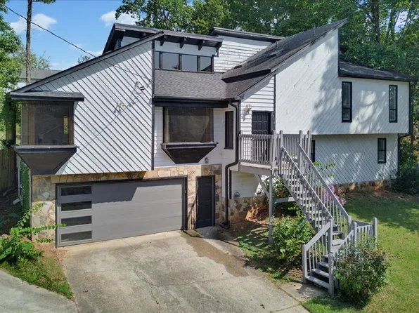 2996 Rockbridge Rd, Marietta, GA 30066