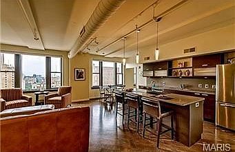 4th image of 915 Olive St APT 1507