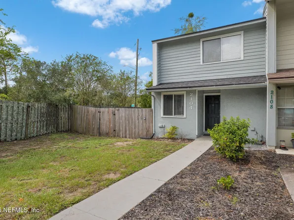 2104 DUNES WAY Drive W, Jacksonville, FL 32225