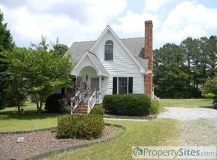 609 Kipskin Ct, Fuquay Varina, NC 27526