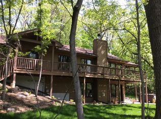 6065 Chaska Rd, Shorewood, MN 55331