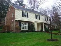 620 Canterbury Ln photo 1