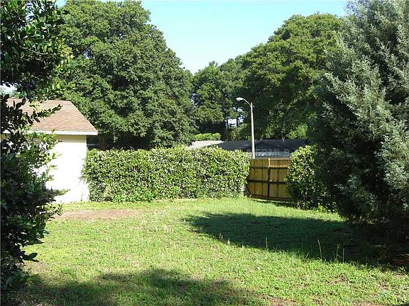 4th image of 477 Aural Ln
