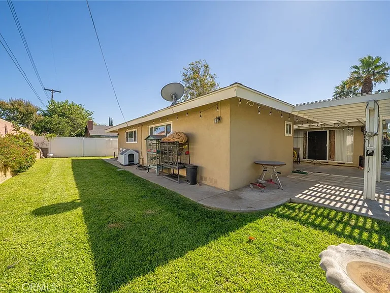 5035 Carlingford Ave — Photo 32