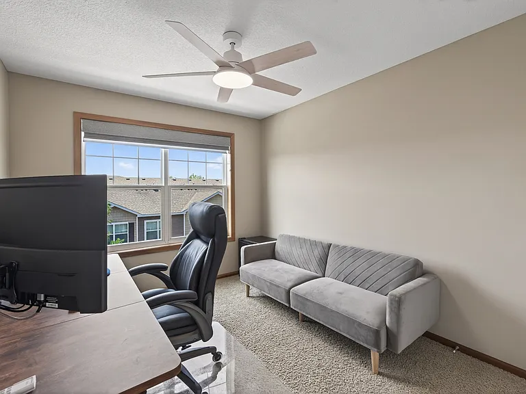1806 Colonial Ln #4 — Photo 16