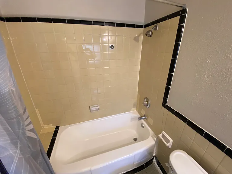 2285 Long St #3 — Photo 9