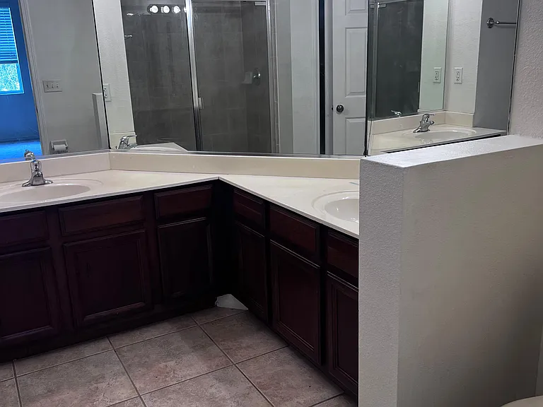 3459 Parkridge Cir #103 — Photo 11