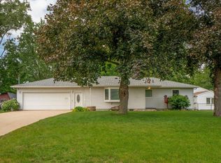 201 Wema Ave, Evansdale, IA 50707