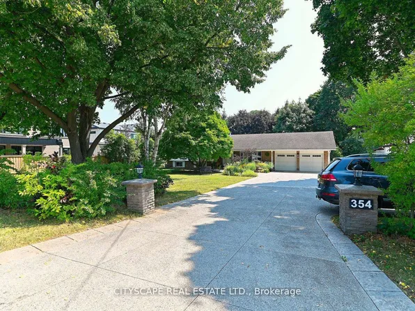 354 Plains Rd W, Burlington, ON L7T 1G5