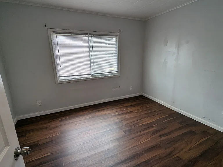 25 Jones St — Photo 8