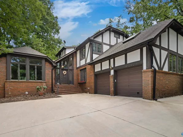 606 Dogwood Trl, Gadsden, AL 35901