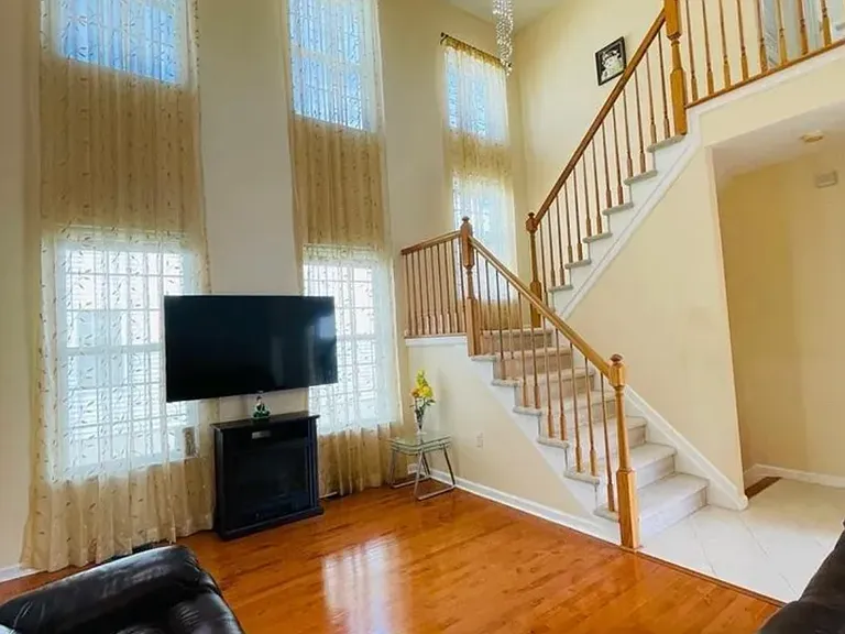 291 Morning Glory Dr — Photo 9