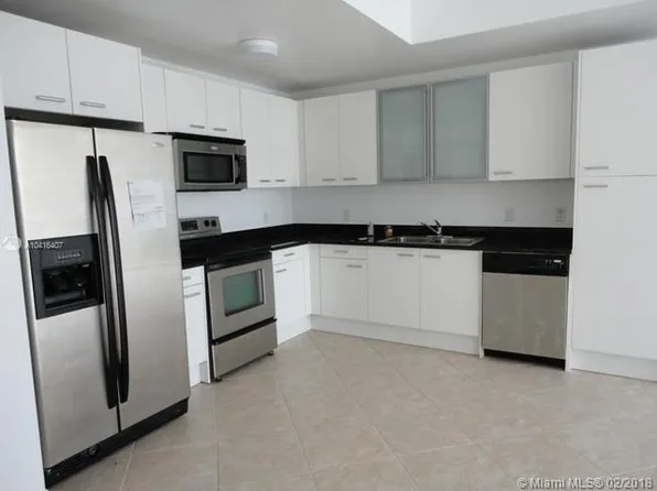 1350 NW 8th Ct Unit Bb 5, Miami, FL 33136