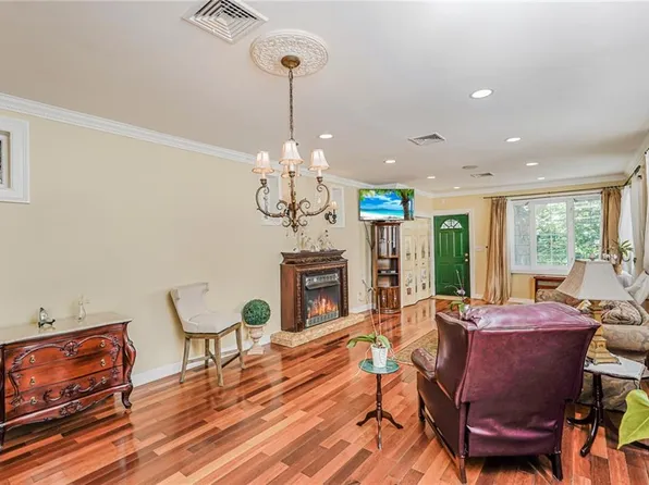 126 87th Street image 6 of 41