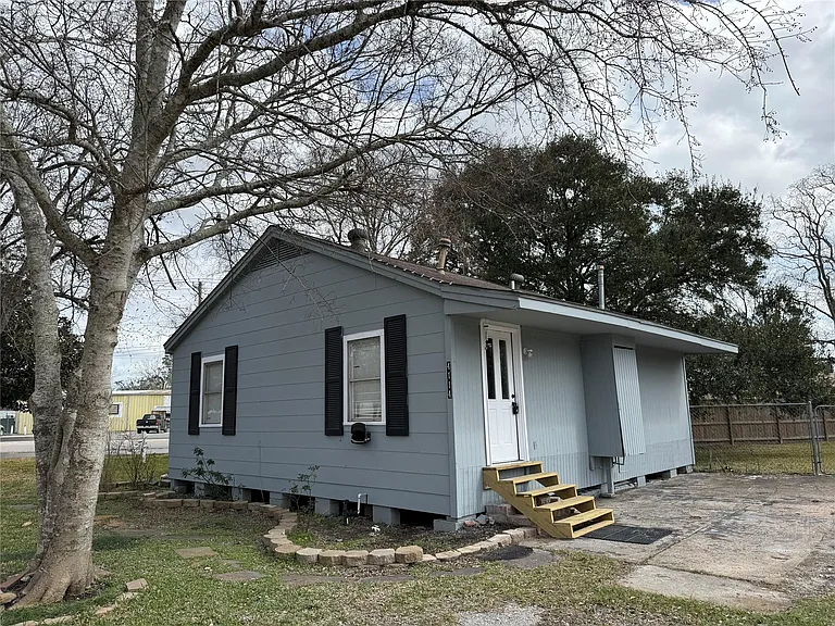 4114 Victoria Ave — Photo 19
