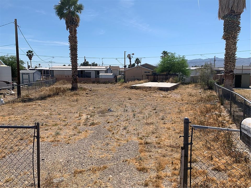1st image of 1899 Hualapai Drive