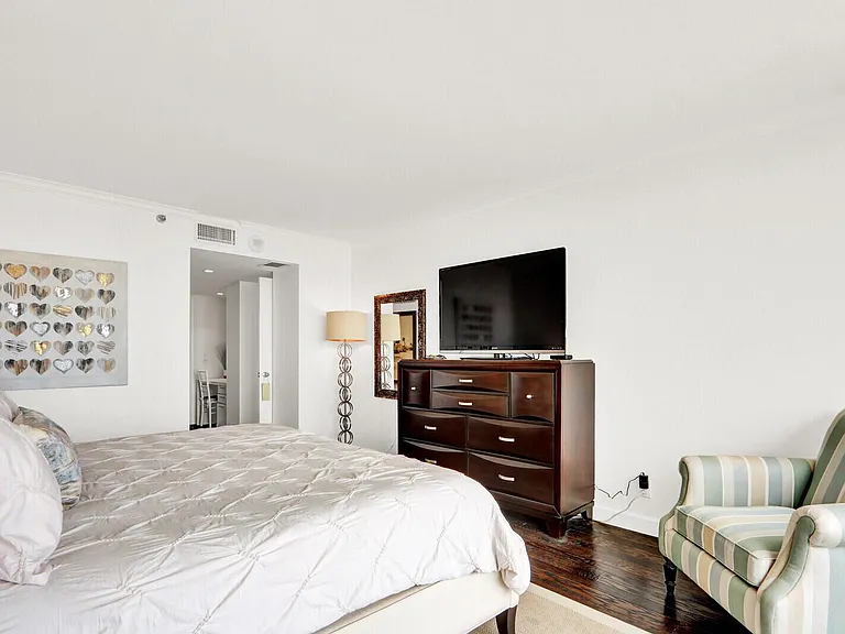 4201 N Ocean Blvd #C1405 — Photo 34