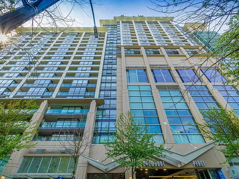 933 Hornby St #809 — Photo 17