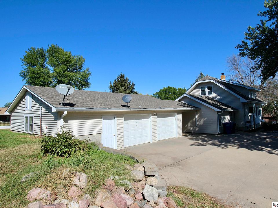 417 N Shimerda St, Wilber, NE 68465 MLS 22320997 Zillow