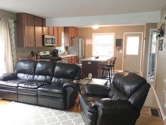 Living room/kitchen