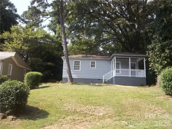 2431 Columbus Cir #15, Charlotte, NC 28208