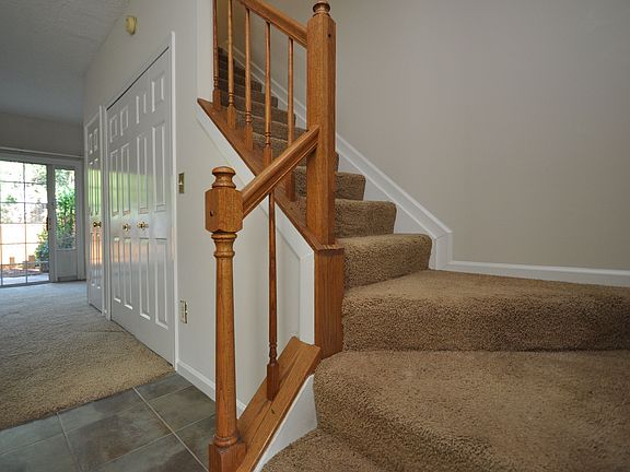 5th image of 3026 McMaster Ct