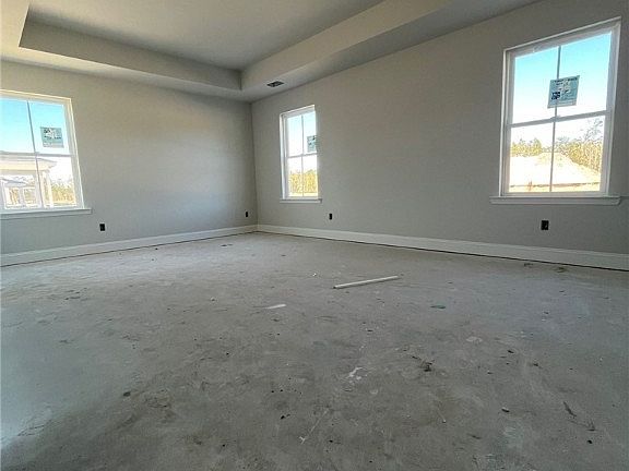 5th image of 100 Little Ben Court